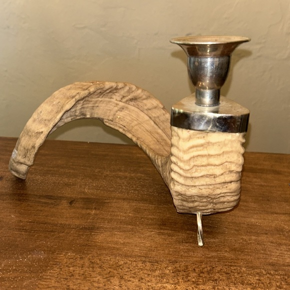 Rams horn candle holder - Picture 4 of 7